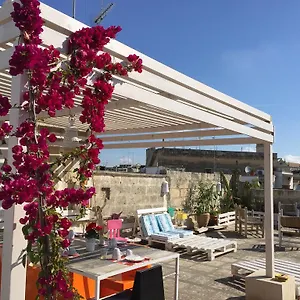 https://bb-le-giravolte.lecce-hotels.com